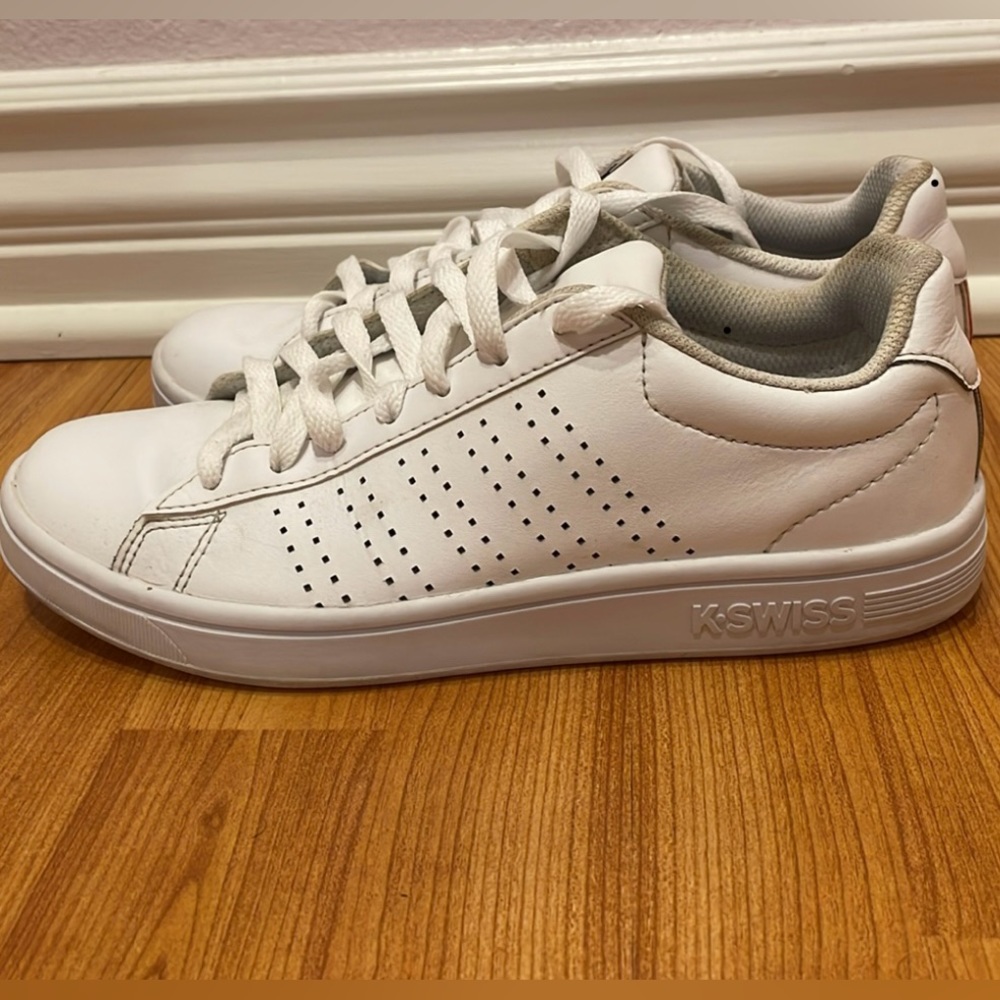 White K•Swiss Sneakers 👟